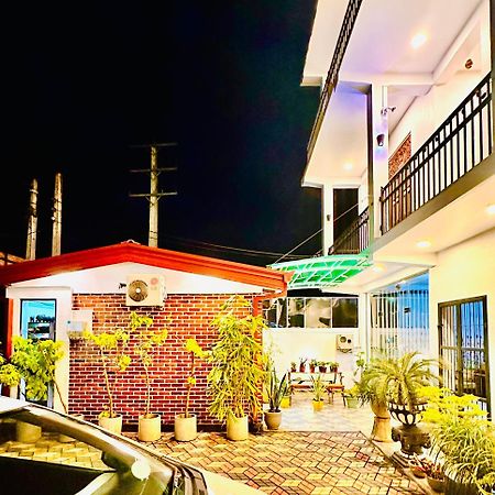 Otha Shy Airport Transit Hotel Katunayaka Dış mekan fotoğraf
