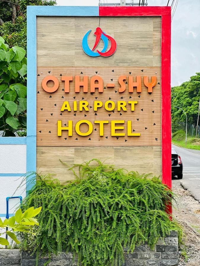 Otha Shy Airport Transit Hotel Katunayaka Dış mekan fotoğraf