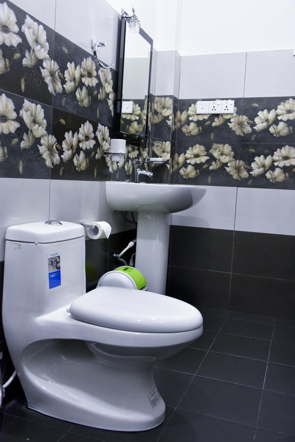 Otha Shy Airport Transit Hotel Katunayaka Dış mekan fotoğraf